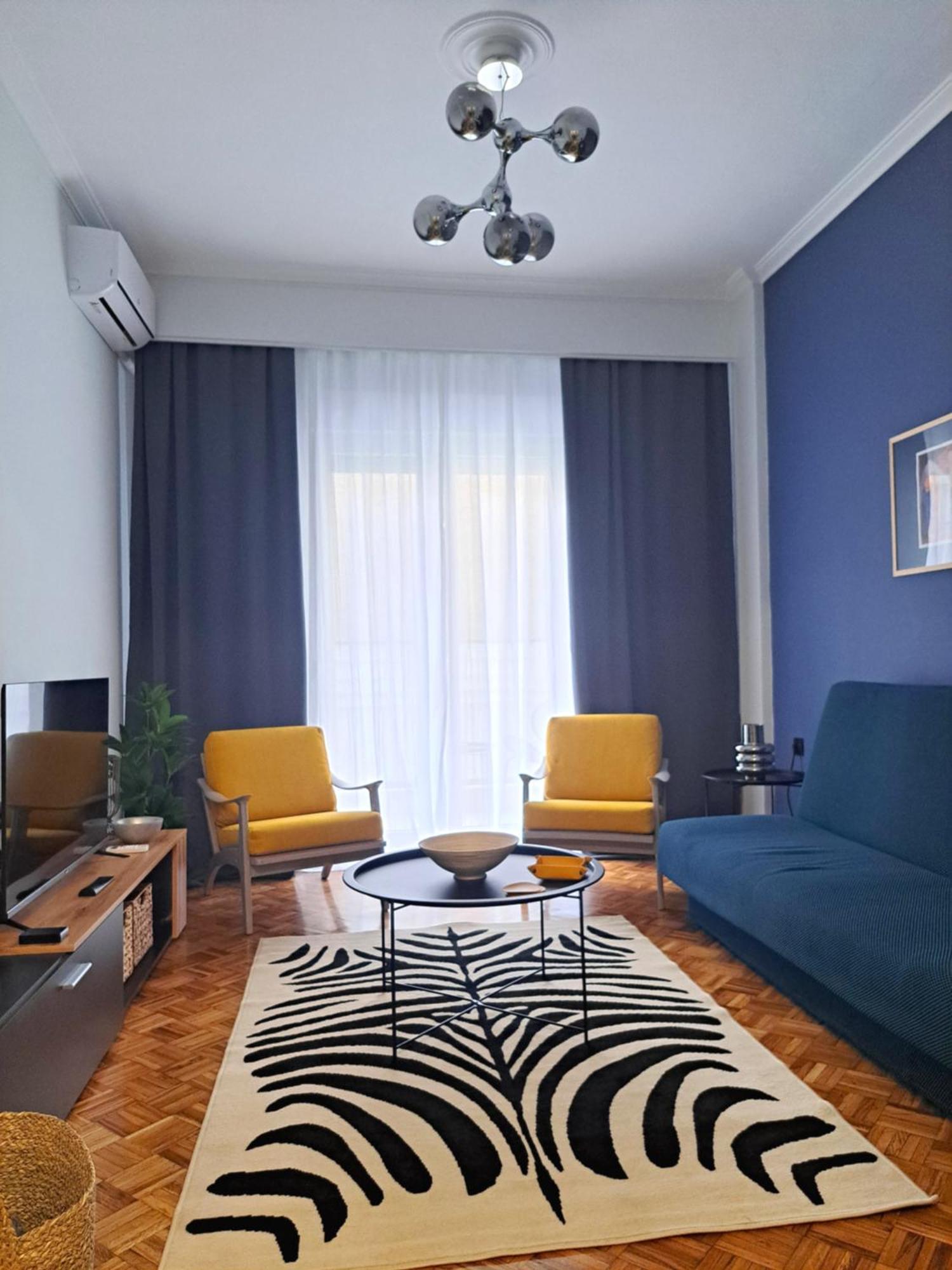 Stylish City Center Apartment Serres Esterno foto