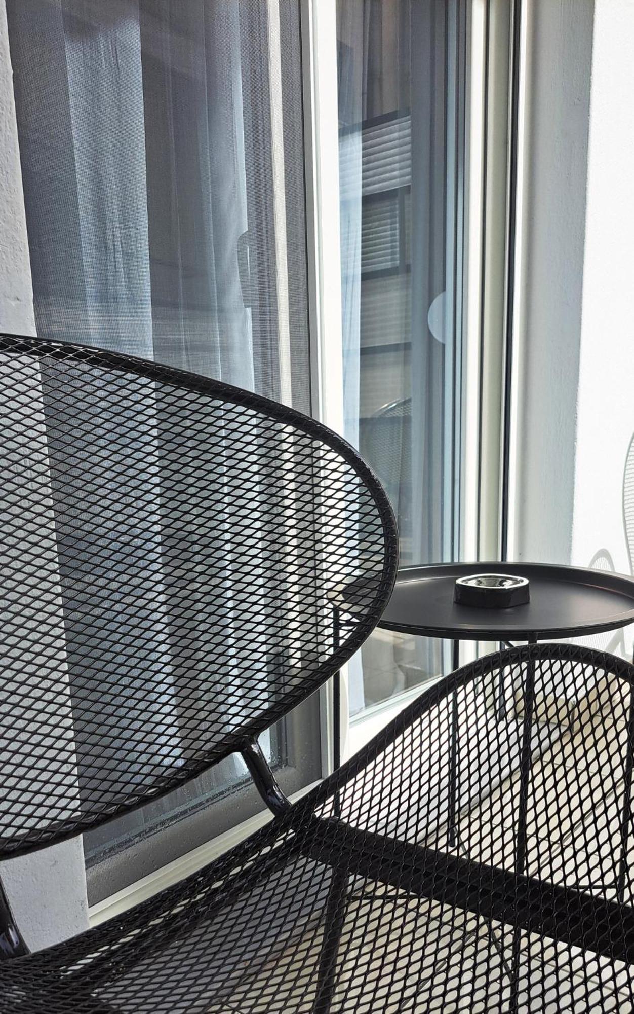 Stylish City Center Apartment Serres Esterno foto
