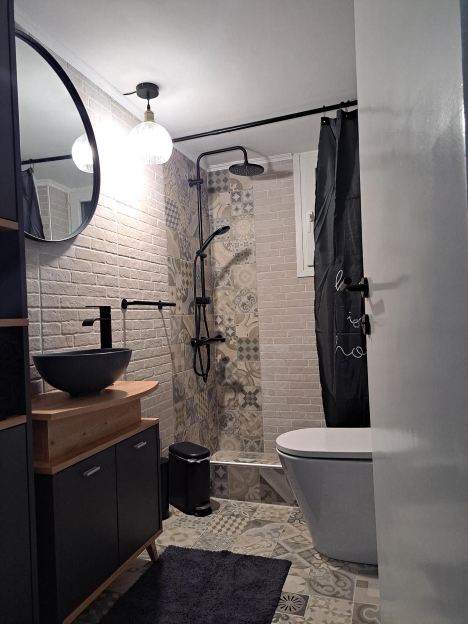 Stylish City Center Apartment Serres Esterno foto