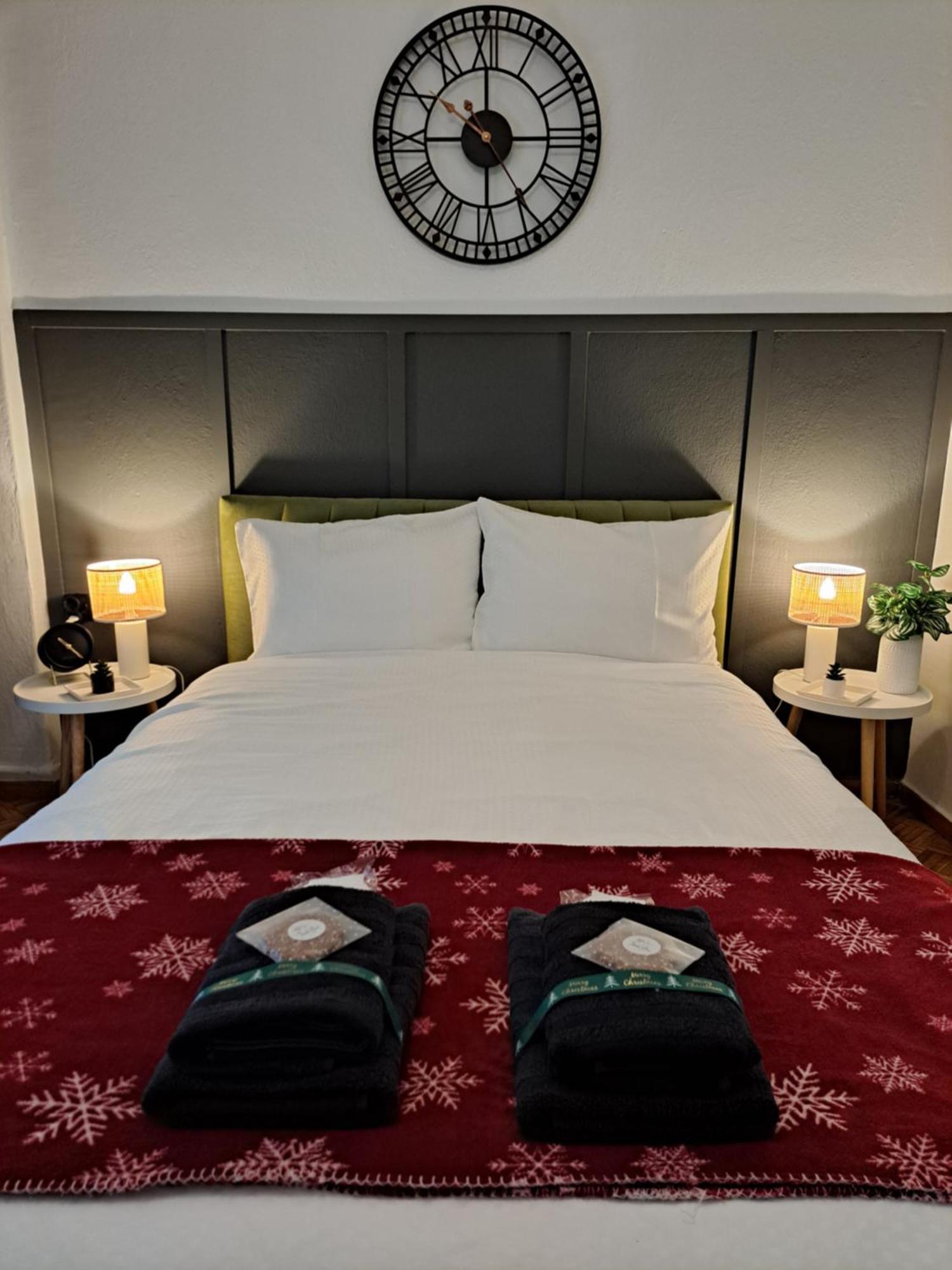 Stylish City Center Apartment Serres Esterno foto